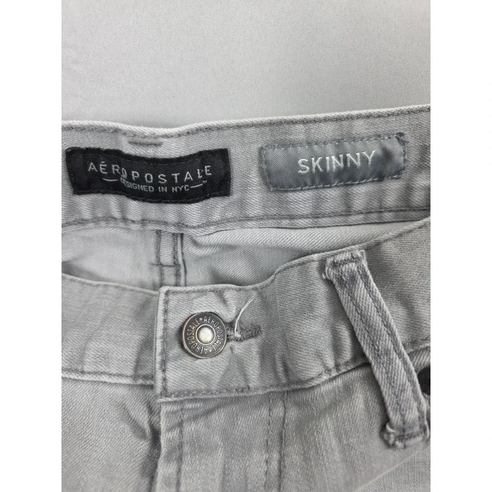 Aeropostale Jeans Skinny Tapered Fit Gray Denim Mens 32x30 Nice Whiskers